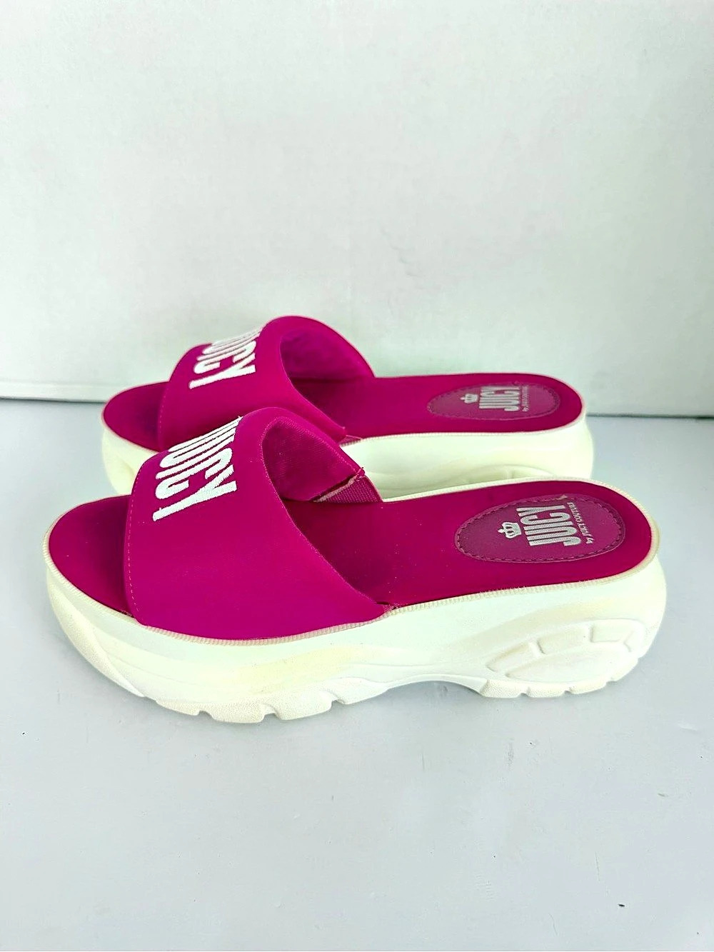 Juicy Couture Platform Slide Sandals in Pink & White Like New - Picture 4 of 5